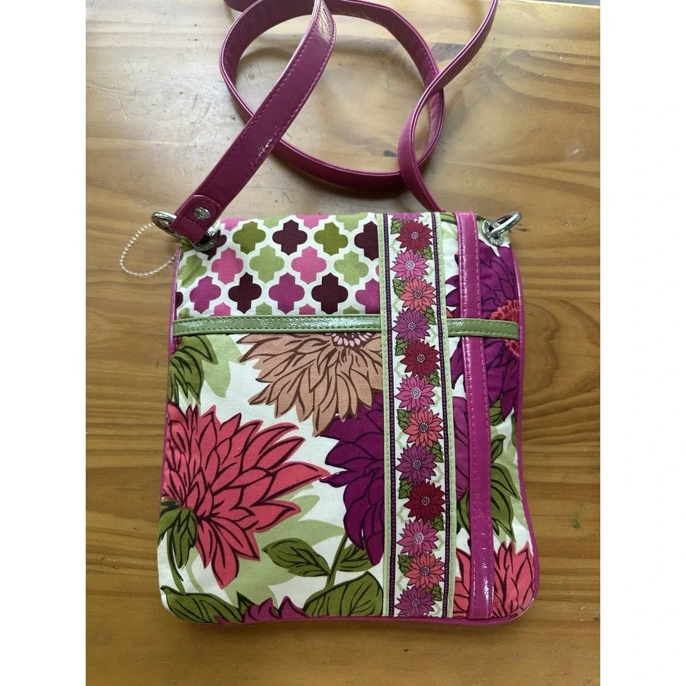 NEW Vera Bradley Flipster Small Pink Green Cross Body Bag Purse Hello Dahlia